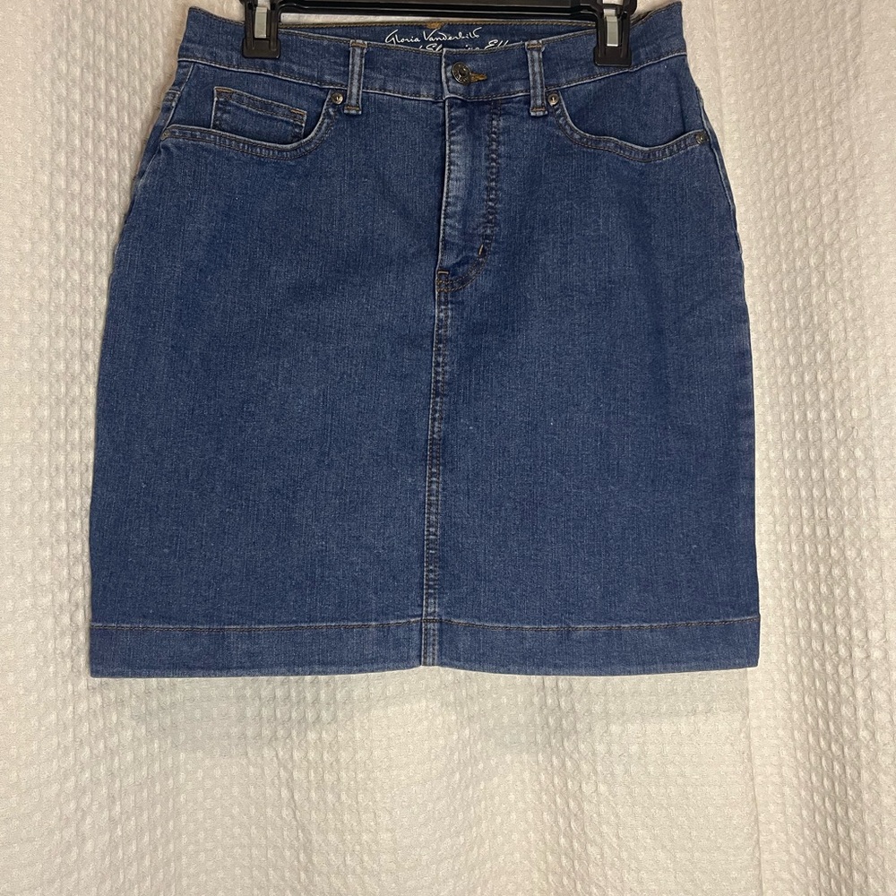 Gloria Vanderbilt Classic Blue Pencil Skirt